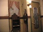 Click to see big picture (640x480 pixels; 120KB ave)